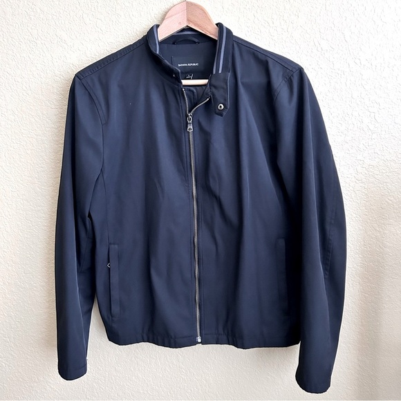 Banana Republic Lightweight Full Zipper Jacket - Picture 2 of 6